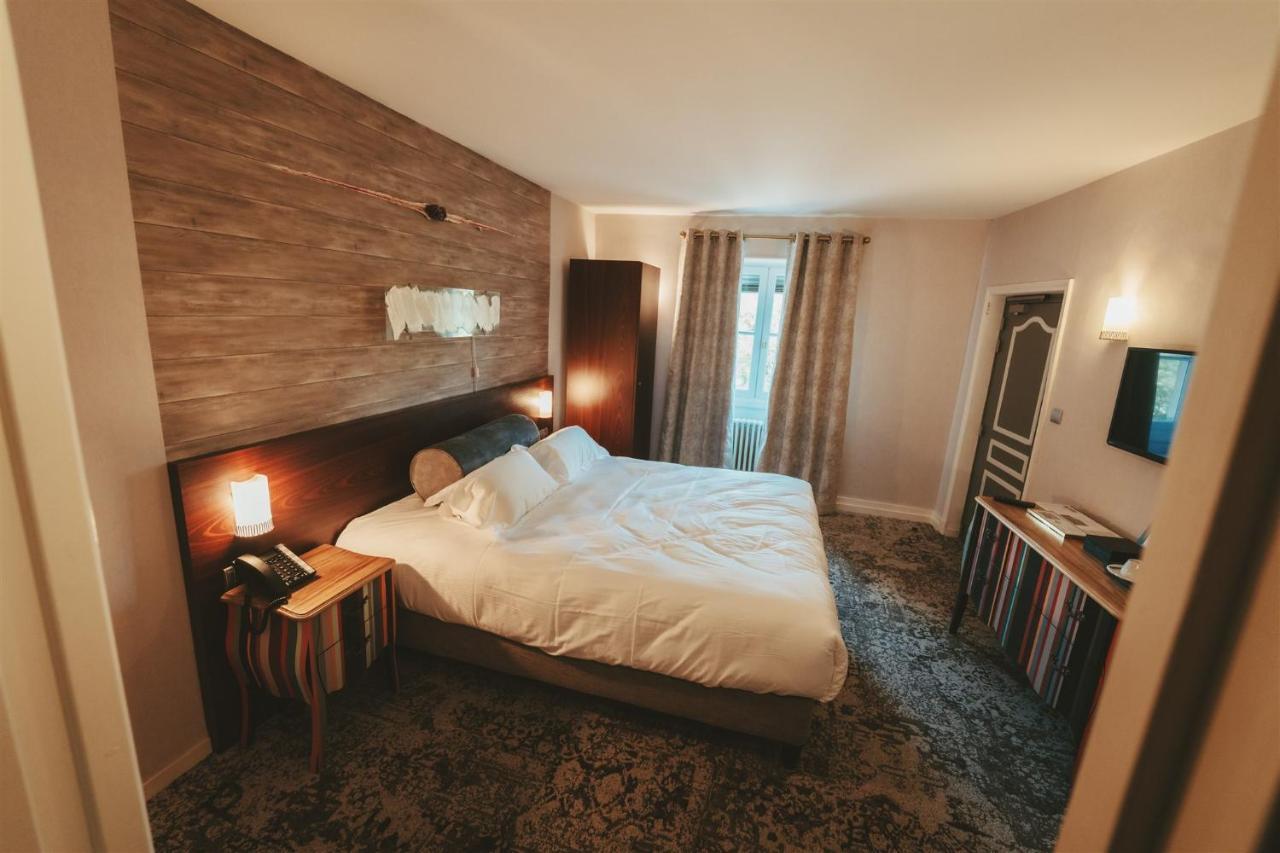 Château De La Barge 3*